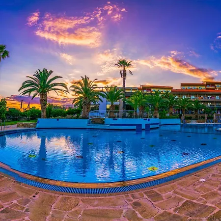Lagomandra Hotel&Spa-3